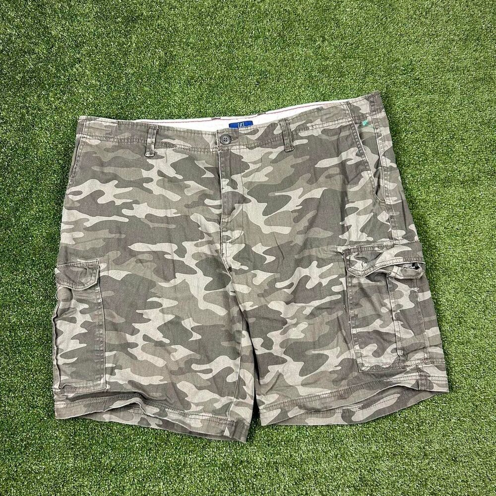 George Men's Green and Khaki Shorts